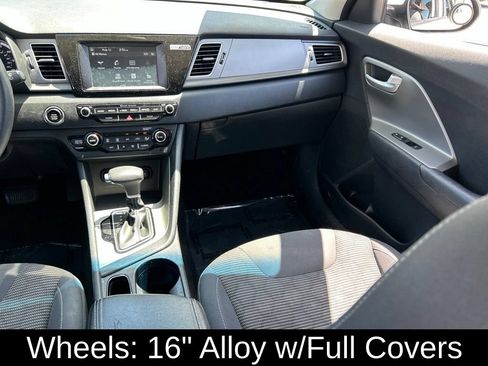 Used 2019 Kia Niro LX FWD image 11