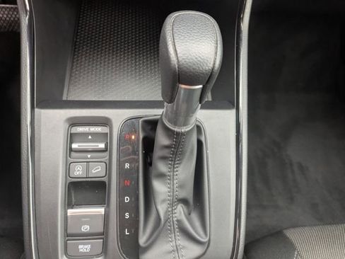 Used 2024 Honda CR-V EX image 21