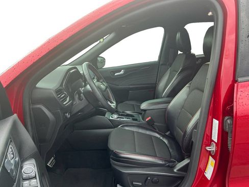 Certified 2024 Ford Escape ST-Line w/ Tech Pack #1 FWD image 14