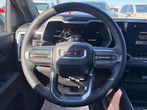 New 2026 GMC Canyon Elevation w/ Convenience Package image 15