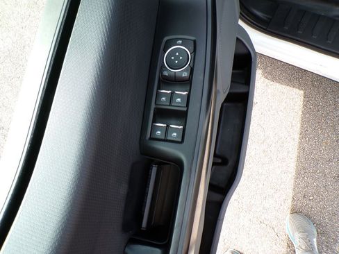 Used 2022 Ford F150 XL w/ Trailer Tow Package RWD image 11