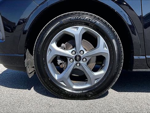 Used 2023 Ford Escape ST-Line w/ Tech Pack #1 image 9