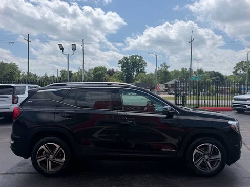 Used 2018 GMC Terrain SLT w/ Preferred Package FWD image 4