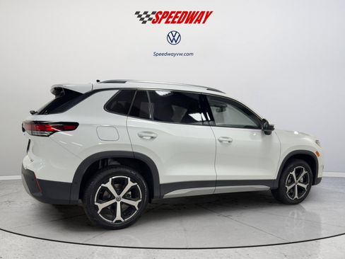 New 2026 Volkswagen Tiguan SE AWD/4WD image 11