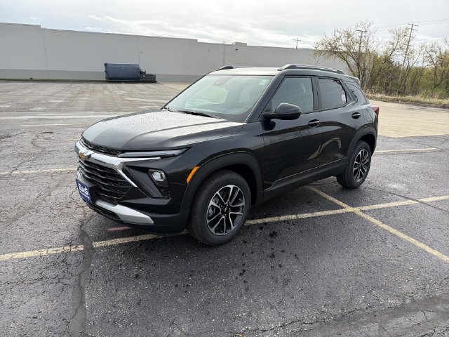 New 2026 Chevrolet TrailBlazer LT FWD image 1