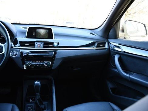 Used 2019 BMW X1 xDrive28i w/ Convenience Package image 16