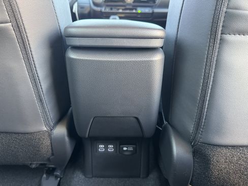 New 2026 Toyota Prius Plug-In Hybrid image 7