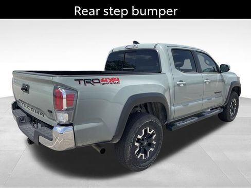 Used 2023 Toyota Tacoma TRD Off-Road AWD/4WD image 8