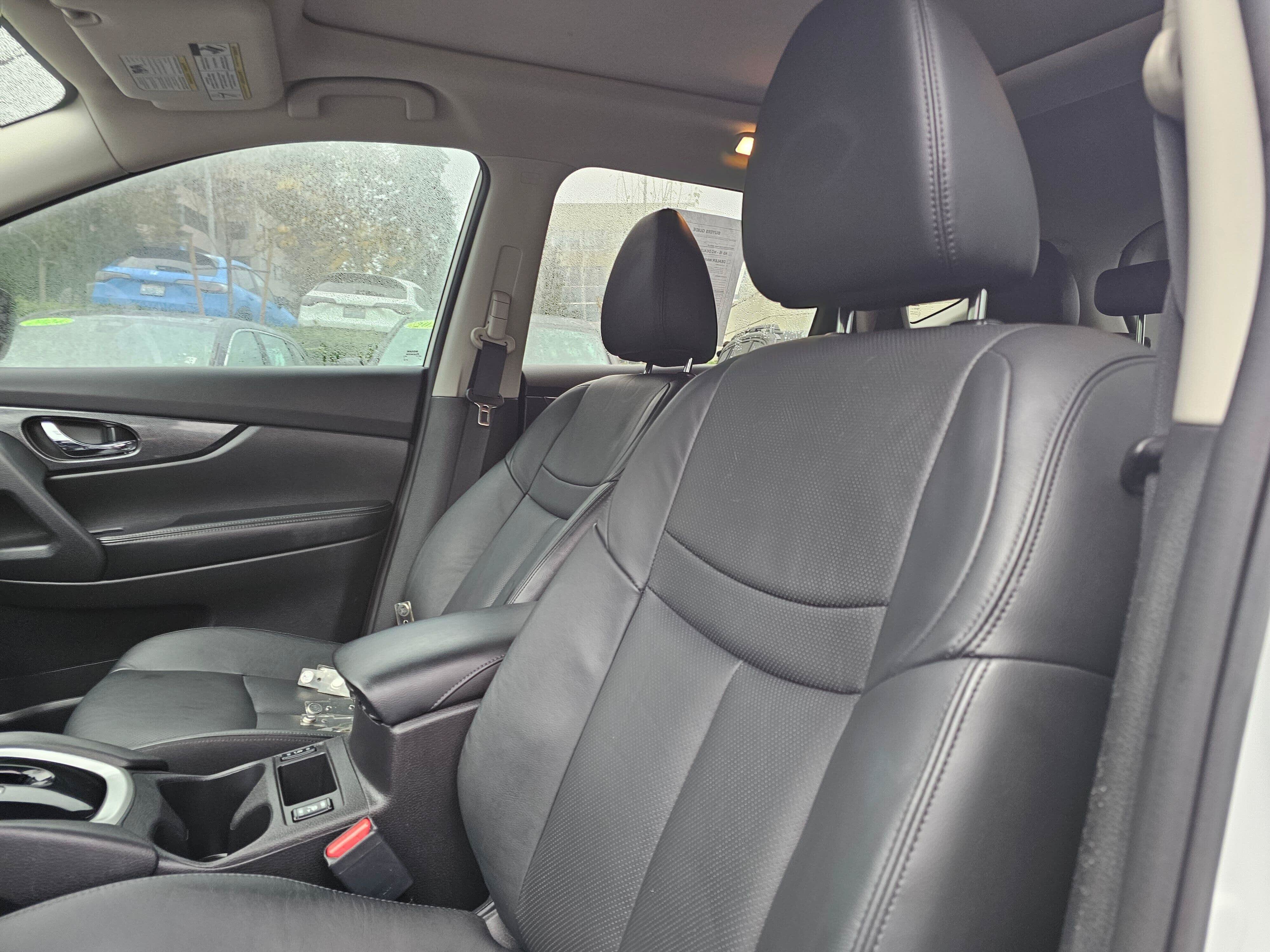 Used 2015 Nissan Rogue SL w/ SL Premium Package AWD/4WD image 25