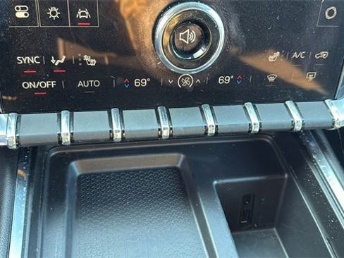 Certified 2025 GMC Acadia Elevation image 20