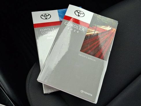 Used 2024 Toyota Corolla LE FWD image 23