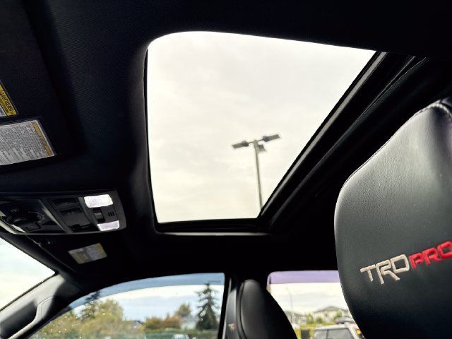 Used 2019 Toyota Tacoma TRD Pro AWD/4WD image 30