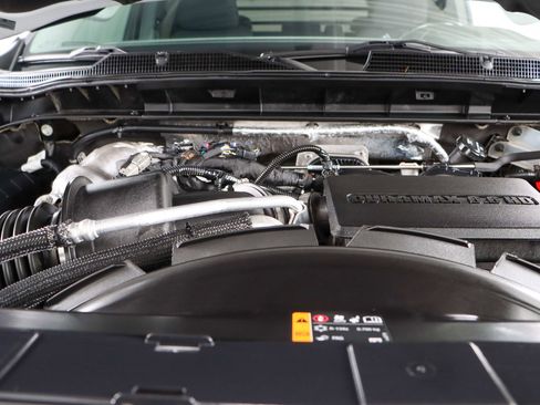 Used 2024 Chevrolet Silverado 3500 LT image 29