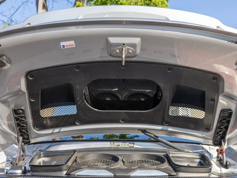 Used 2018 Porsche 911 GT3 RWD image 75