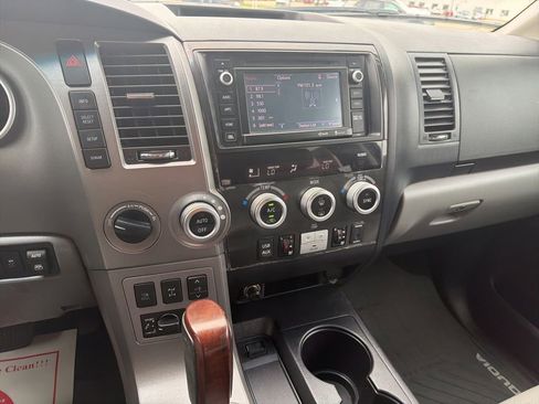 Used 2015 Toyota Sequoia Platinum AWD/4WD image 16
