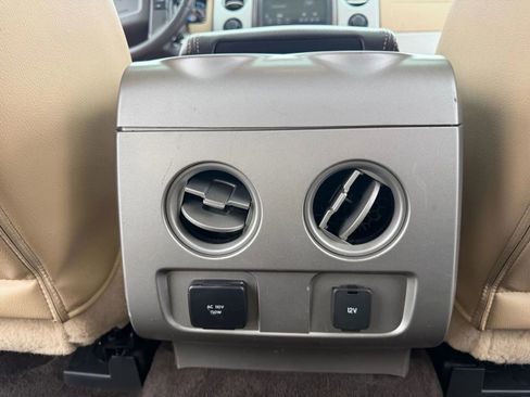 Used 2014 Ford F150 Lariat w/ Equipment Group 502A Luxury image 19