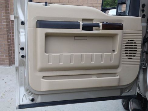 Used 2008 Ford F250 Lariat AWD/4WD image 14
