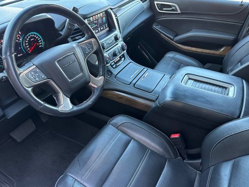 Used 2019 GMC Yukon Denali w/ Open Road Package AWD/4WD image 9