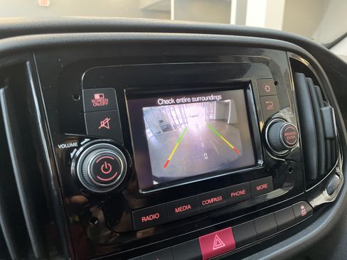 Used 2019 RAM ProMaster City Tradesman FWD image 25