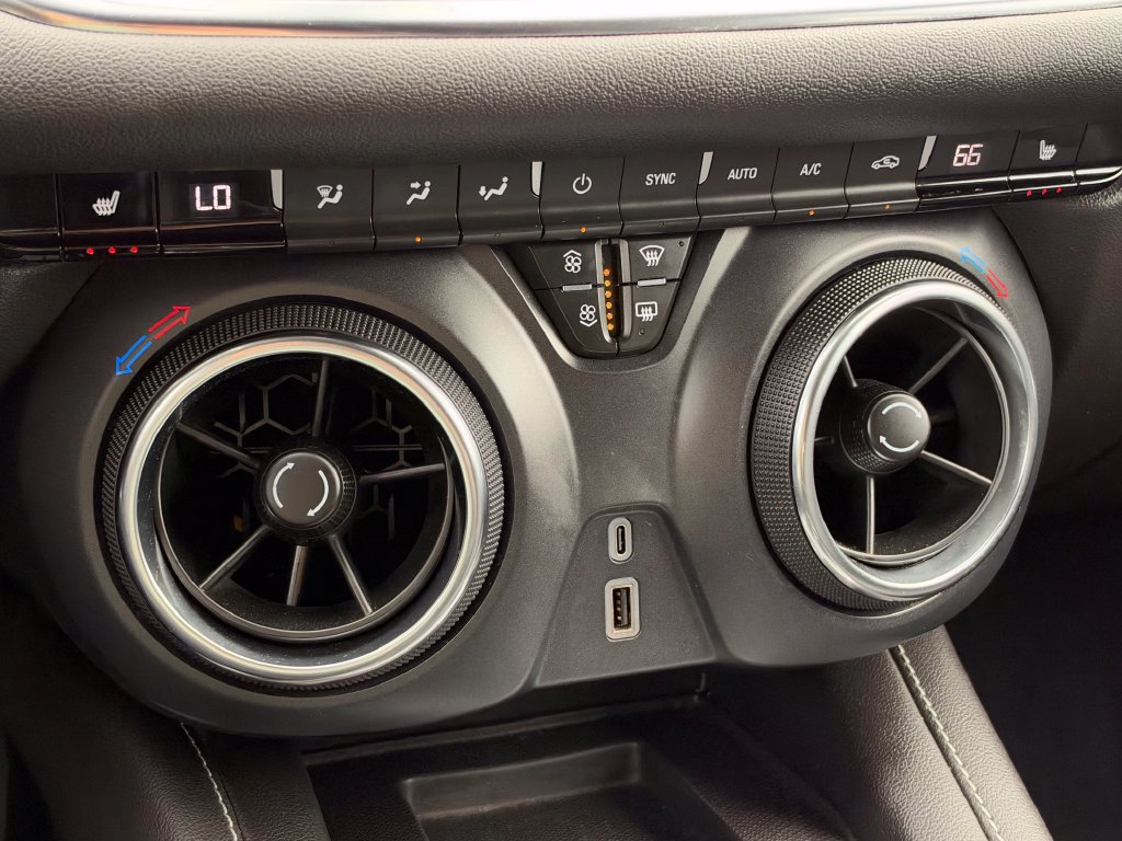 Used 2024 Chevrolet Blazer LT w/ Convenience Package FWD image 25