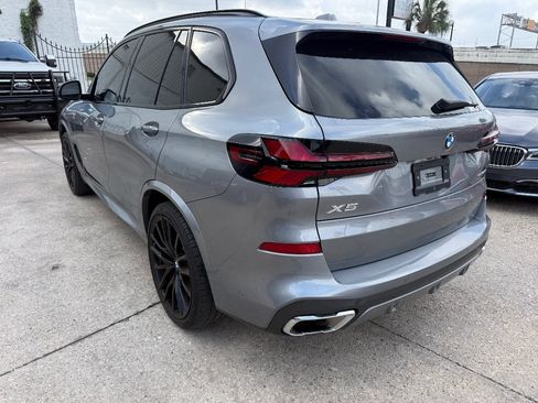 Used 2024 BMW X5 sDrive40i w/ M Sport Package RWD image 6