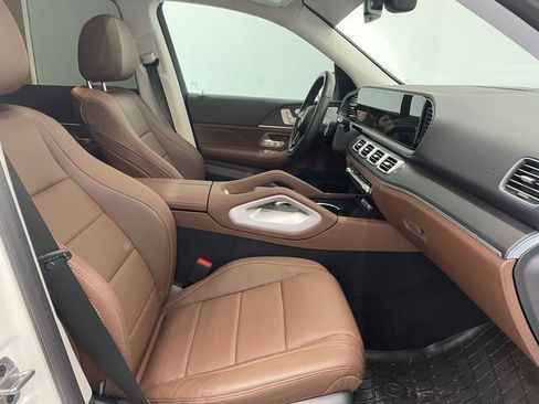 Used 2024 Mercedes-Benz GLE 350 4MATIC image 16