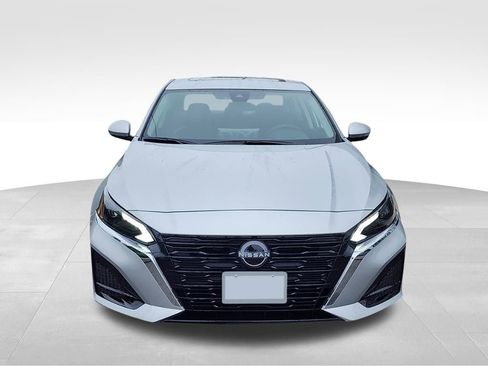 New 2025 Nissan Altima 2.5 SL image 5