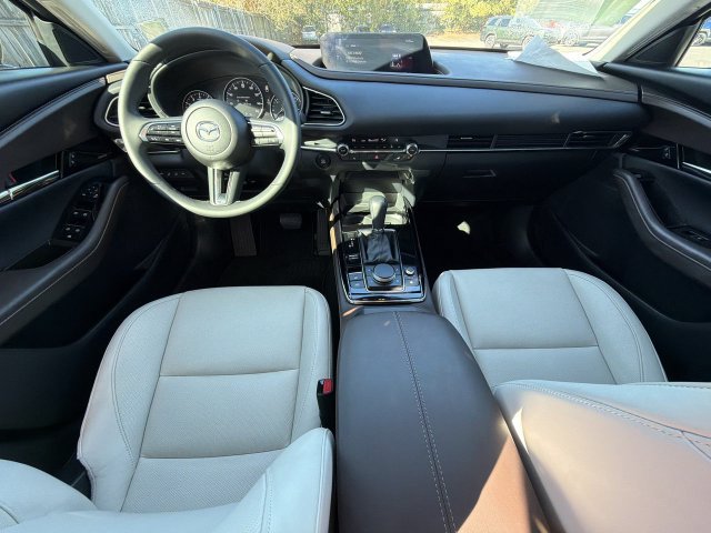 Used 2025 MAZDA CX-30 AWD 2.5 S w/ Premium Package image 25