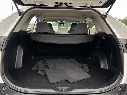 Used 2020 Toyota RAV4 XLE FWD image 26