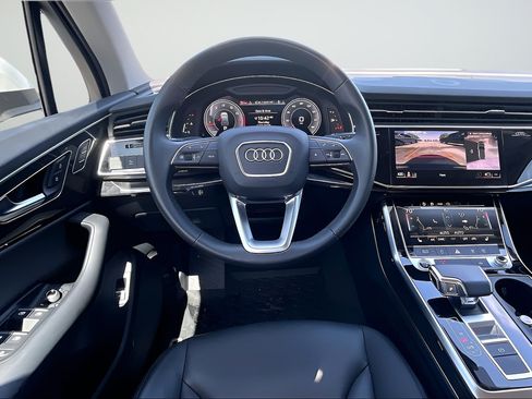 Used 2022 Audi Q7 3.0T Premium AWD/4WD image 8