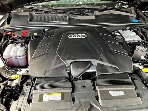 Used 2022 Audi Q7 Premium Plus w/ Premium Plus Package image 29