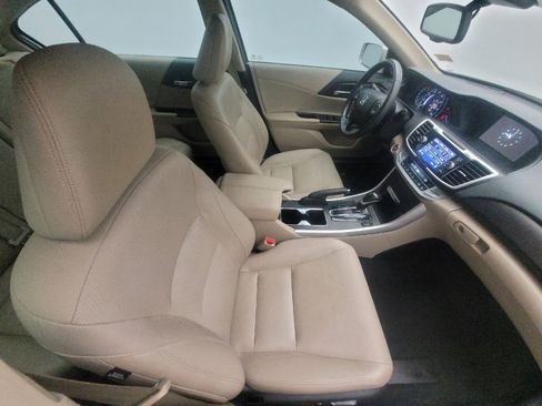 Used 2015 Honda Accord EX-L image 21
