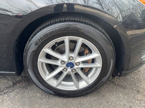 Used 2017 Ford Focus SE image 12
