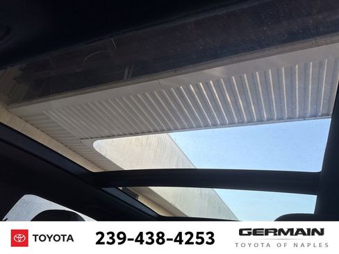 Used 2025 Mercedes-Benz GLE 450 4MATIC w/ AMG Line Exterior image 14