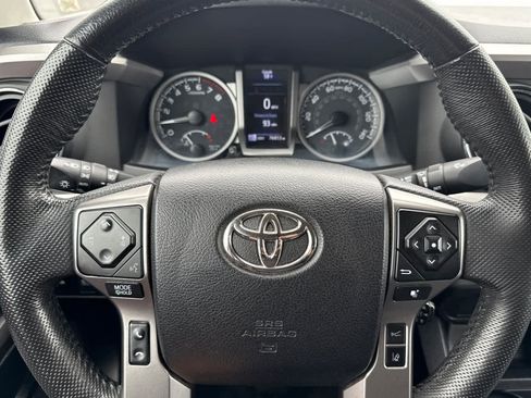 Used 2022 Toyota Tacoma 4x4 Double Cab image 23