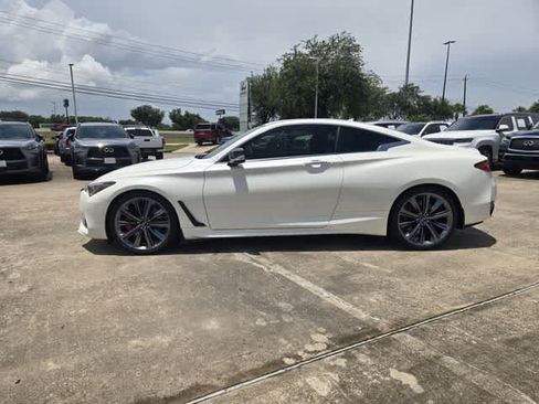 Used 2022 INFINITI Q60 Red Sport 400 w/ Proactive Package RWD image 3