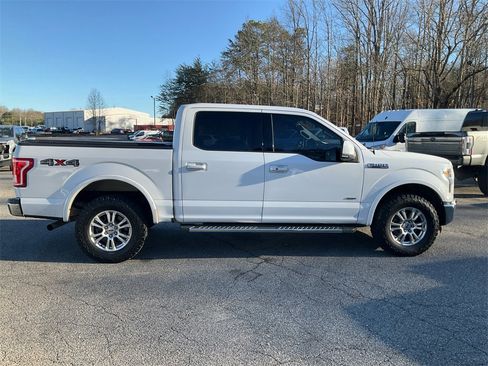 Used 2015 Ford F150 Lariat w/ Trailer Tow Package image 4