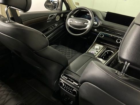 Used 2024 Genesis GV80 3.5T w/ Prestige Package image 31