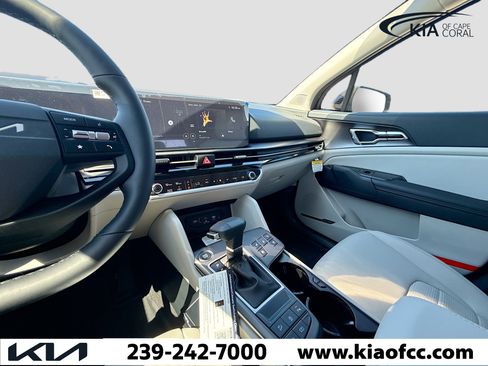 New 2026 Kia Sportage SX image 27