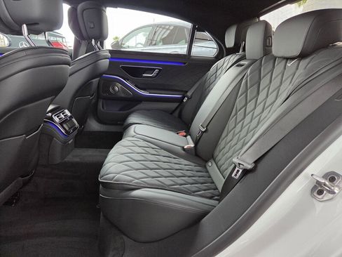 New 2026 Mercedes-Benz S 580 4MATIC Sedan image 13