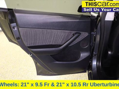 Used 2023 Tesla Model Y Performance AWD/4WD image 32