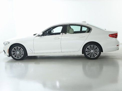 Used 2020 BMW 530i xDrive w/ Premium Package image 39