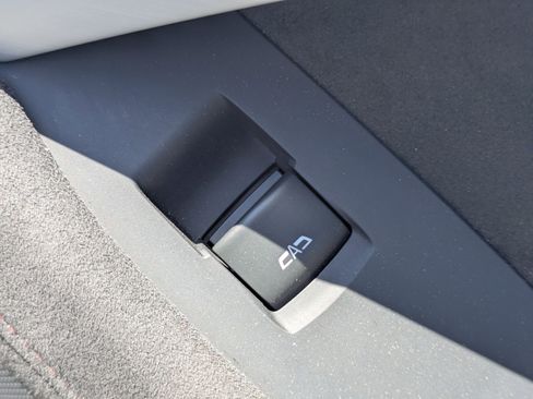 Used 2023 Chevrolet Camaro ZL1 RWD image 29