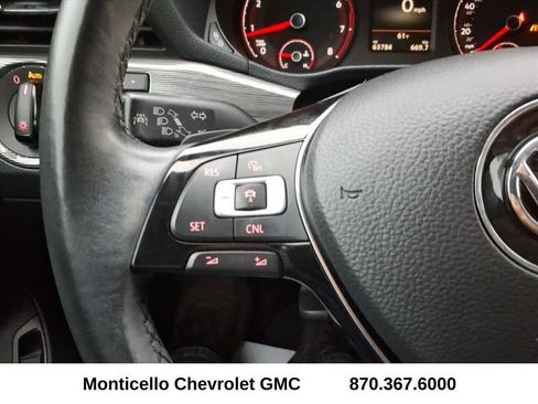 Used 2020 Volkswagen Passat 2.0T R-Line image 36