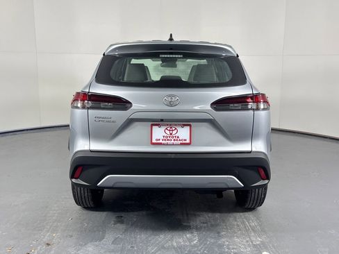 Certified 2026 Toyota Corolla Cross L image 5