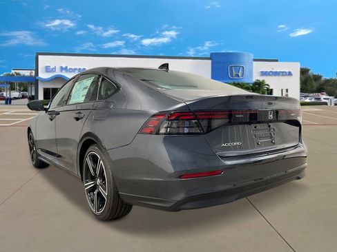 New 2026 Honda Accord SE image 3