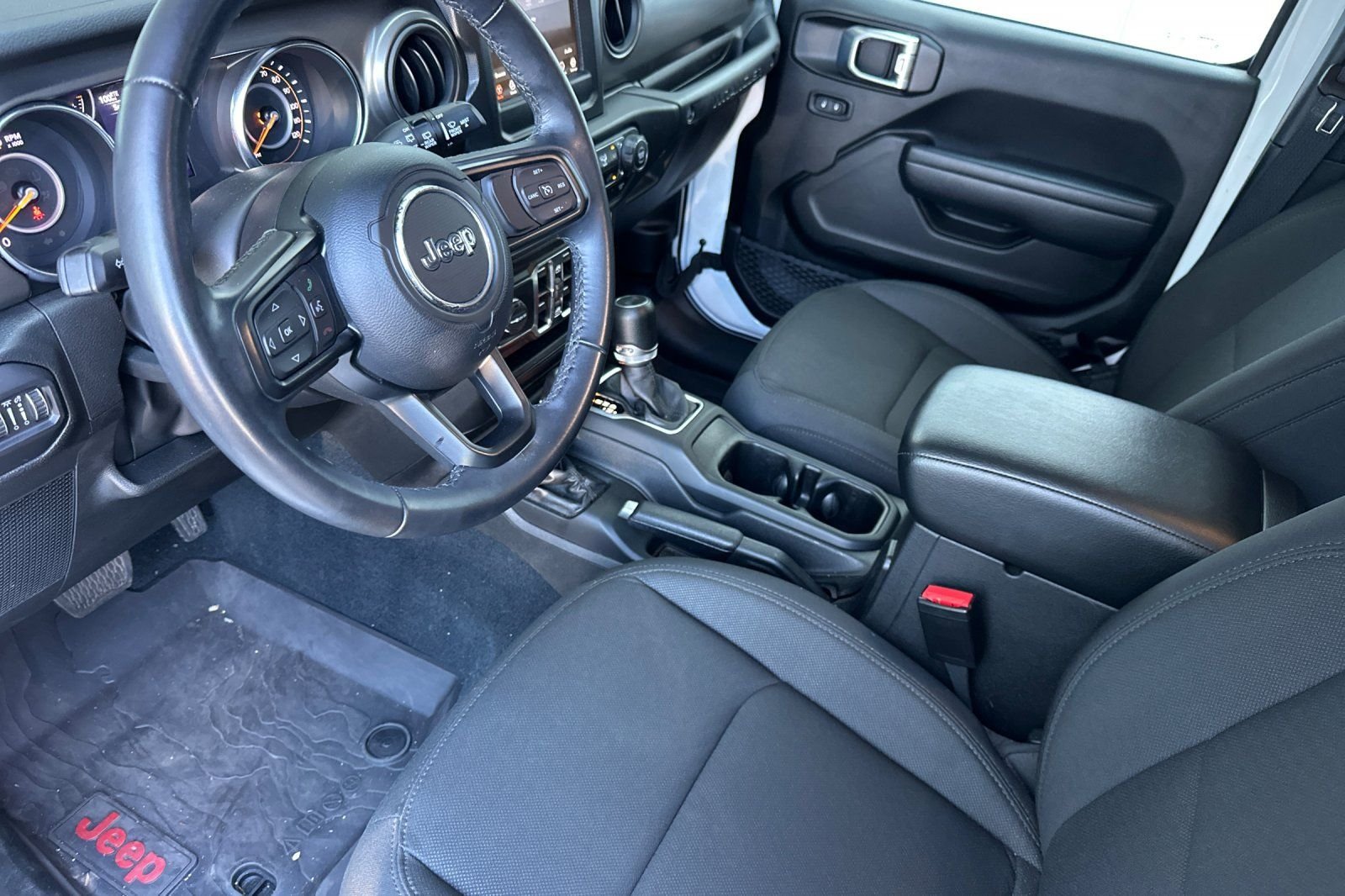 Used 2022 Jeep Wrangler Unlimited Sport AWD/4WD image 10