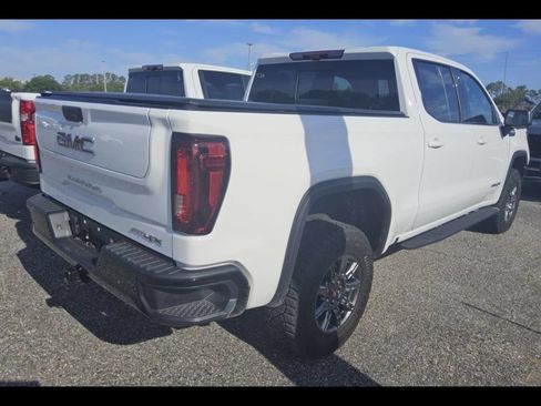 Used 2026 GMC Sierra 1500 AT4X AWD/4WD image 9