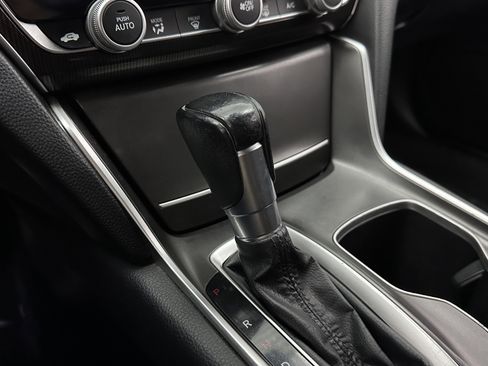 Used 2022 Honda Accord Sport image 13