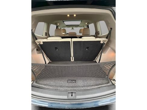 Used 2019 Volkswagen Atlas SEL Premium image 17